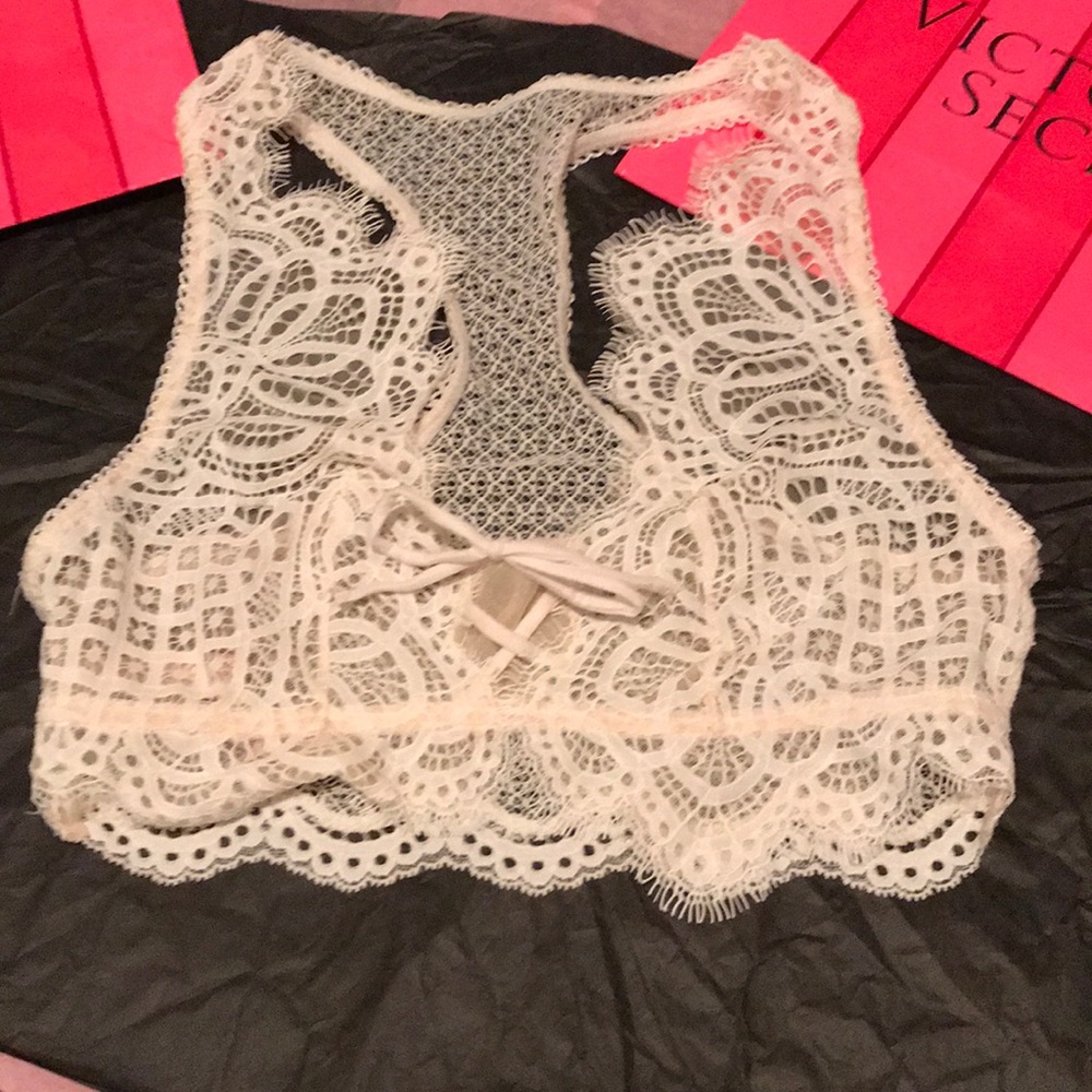 Victoria’s Secret Dream Angels Bralette - Picture 2 of 5